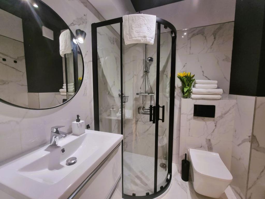 Apartament Szmaragdowa 21 Przy Plazy - Sala Zabaw, Silownia - 365Pam Мельно Номер фото